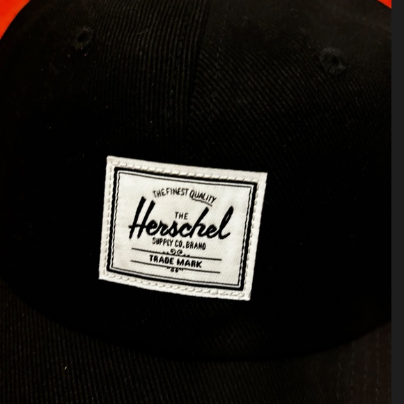 Herschel black Sylas 100% cotton baseball cap hat NWT - Picture 4 of 8